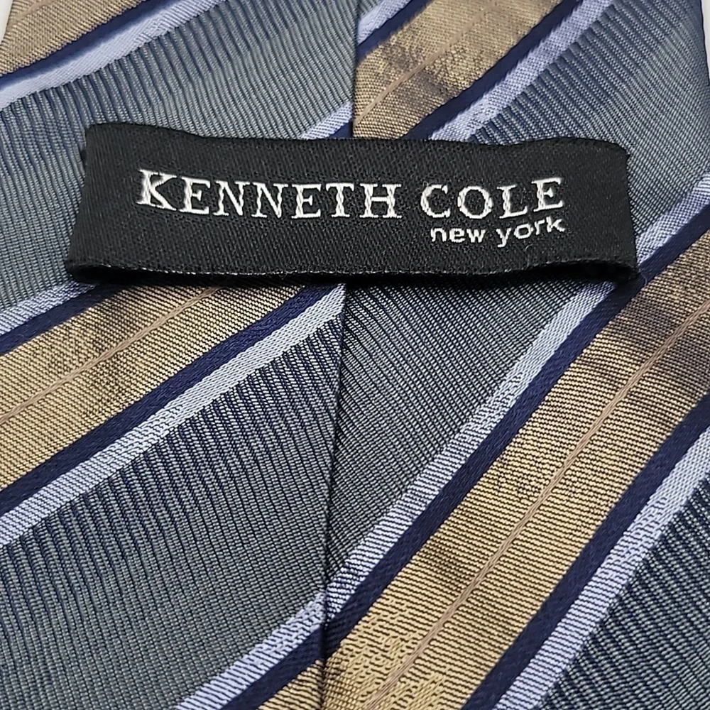 Kenneth Cole NY 100% Imported Silk Gold Gray Stripes Men's Tie